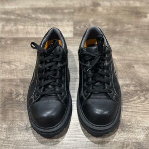 Dr Martens Thayer chunky soleAW004 size 11 shoes